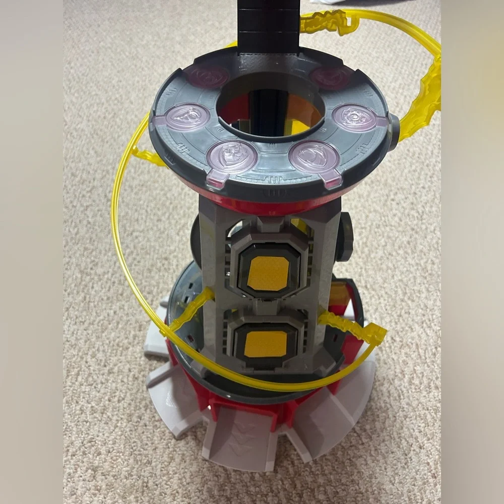Mighty Lookout Paw Patrol Light Up Tower 🐾 - Picture 3 of 10